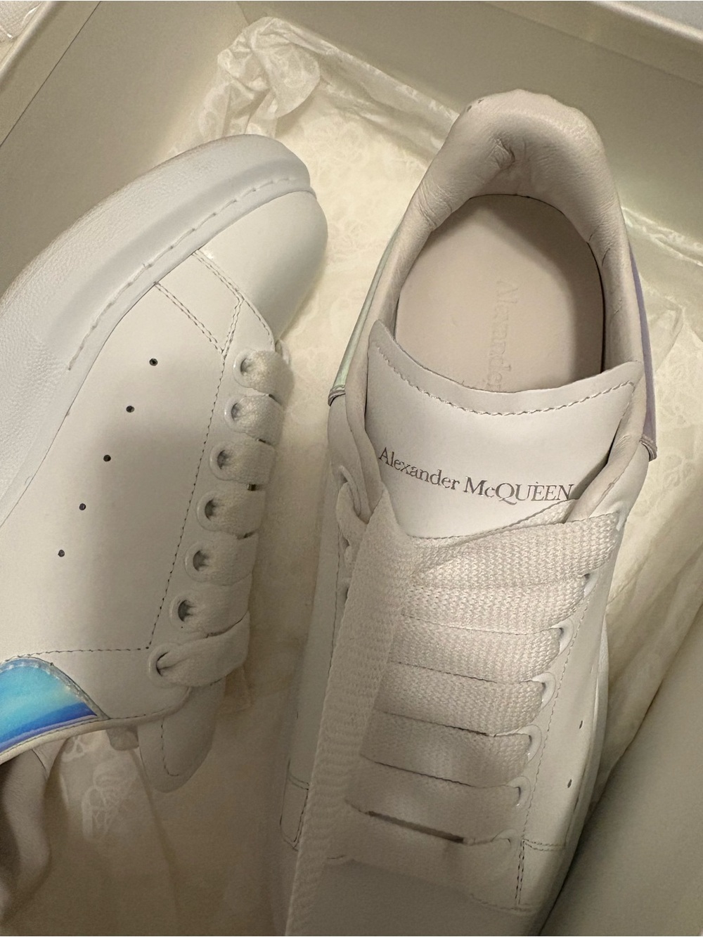 Alexander McQUEEN White Leather Platform Sneakers with Iridescent Heel Tab